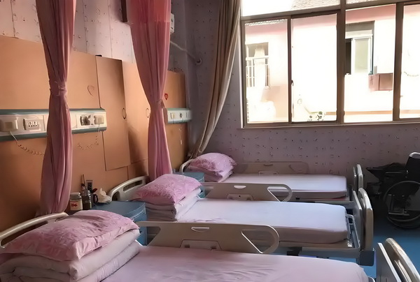 深圳留学生落户时间限制_电影《戏台》预测票房超3亿 测票房超3C的中了圈套